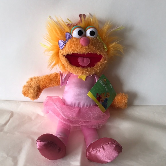 Sesame Place Zoe 10 Plush